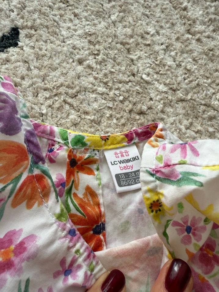 Çiçek Desenli Renkli Kız Elbisesi - Görsel 3