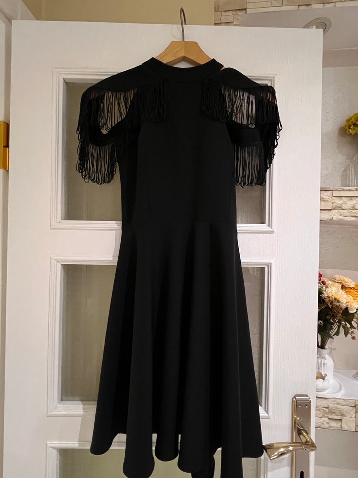 Püsküllü Siyah mini elbise - Görsel 2