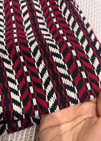 Kırmızı desenli Pileli Mini kışlık şort - Görsel 2