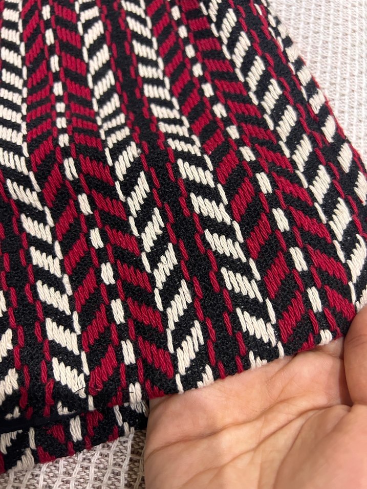 Kırmızı desenli Pileli Mini kışlık şort - Görsel 2