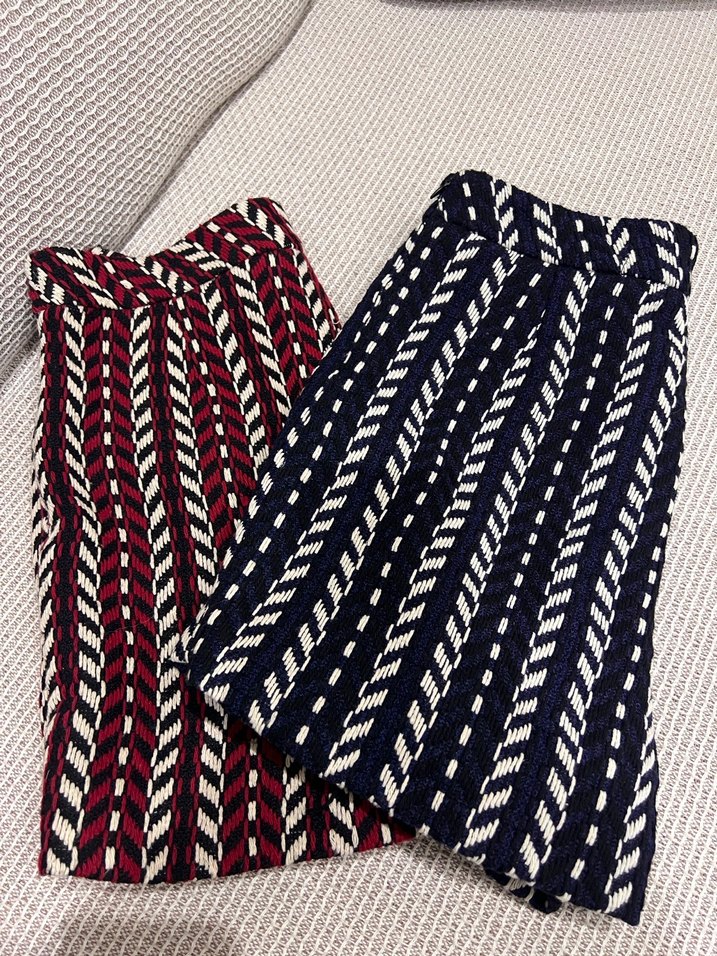 Kırmızı desenli Pileli Mini kışlık şort - Görsel 4