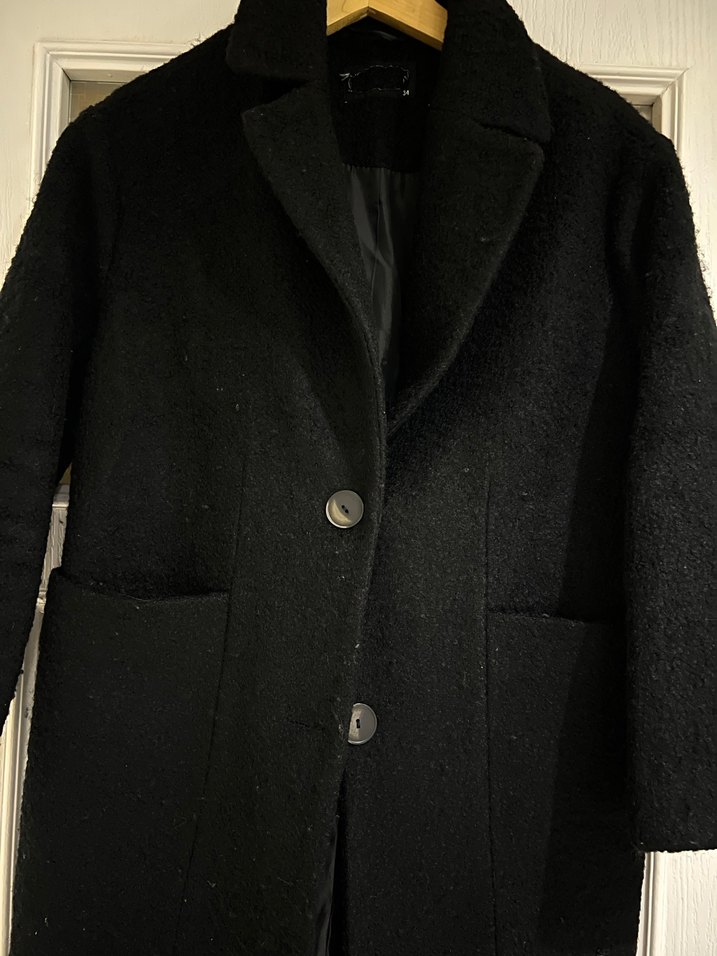 Lcw 34 beden siyah kaban - Görsel 4