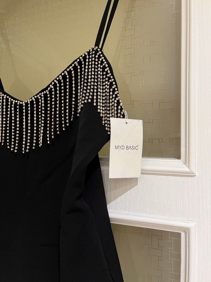 My dükkan a beden etiketli taşlı mini elbise - Görsel 3