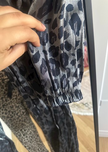 Diğer Gri Leopar Desenli spor takım