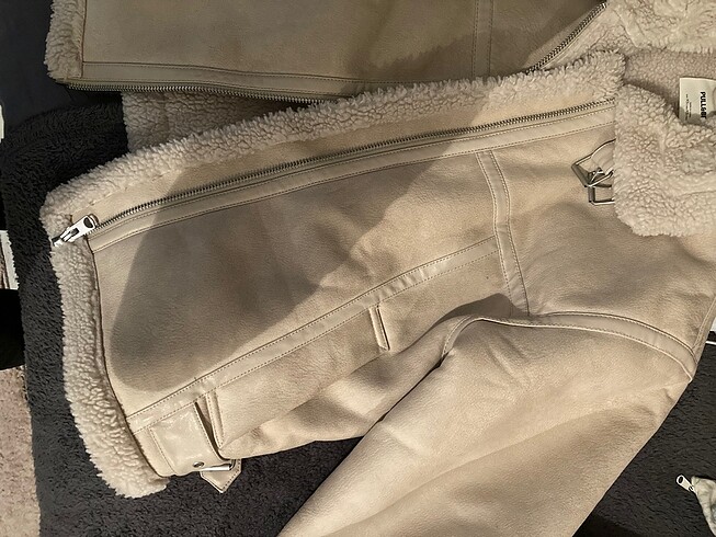 Pull and Bear Pull & Bear Mont
