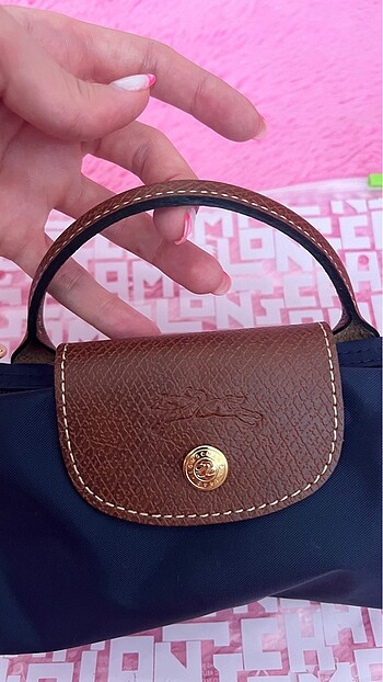 Beden Mini Longchamp xs Almanyadan alındı