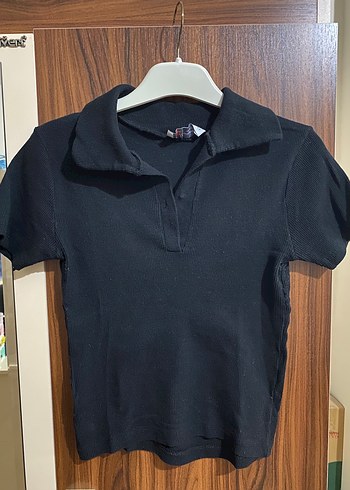 Siyah Polo Yaka Tişört