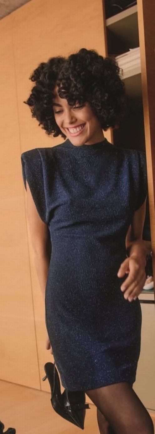 Simli vatkalı elbise - Görsel 4