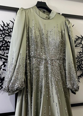 yeşil İşlemeli Uzun Kollu Abiye Elbise - Görsel 2