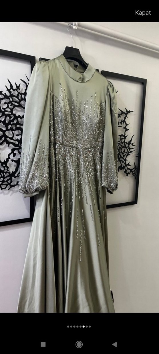 yeşil İşlemeli Uzun Kollu Abiye Elbise - Görsel 4