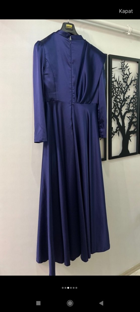 Lacivert Uzun Kollu İşlemeli Abiye Elbise - Görsel 3