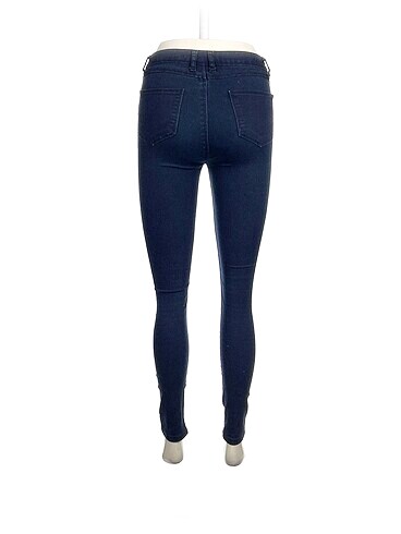 26 Beden Collezione Skinny %70 İndirimli.