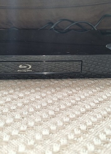 SAMSUNG DVD PLAYER