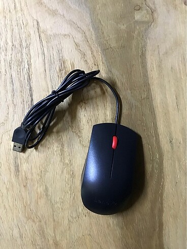  Beden Lenovo 1PSM50L24506 Essential Kablolu USB Mouse Siyah
