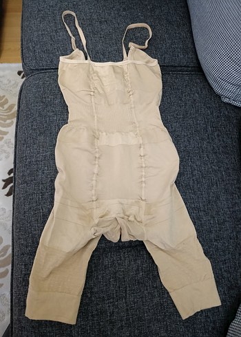 Beyaz Göğüs Körüklü Fitted Hem Korsesi - Görsel 3