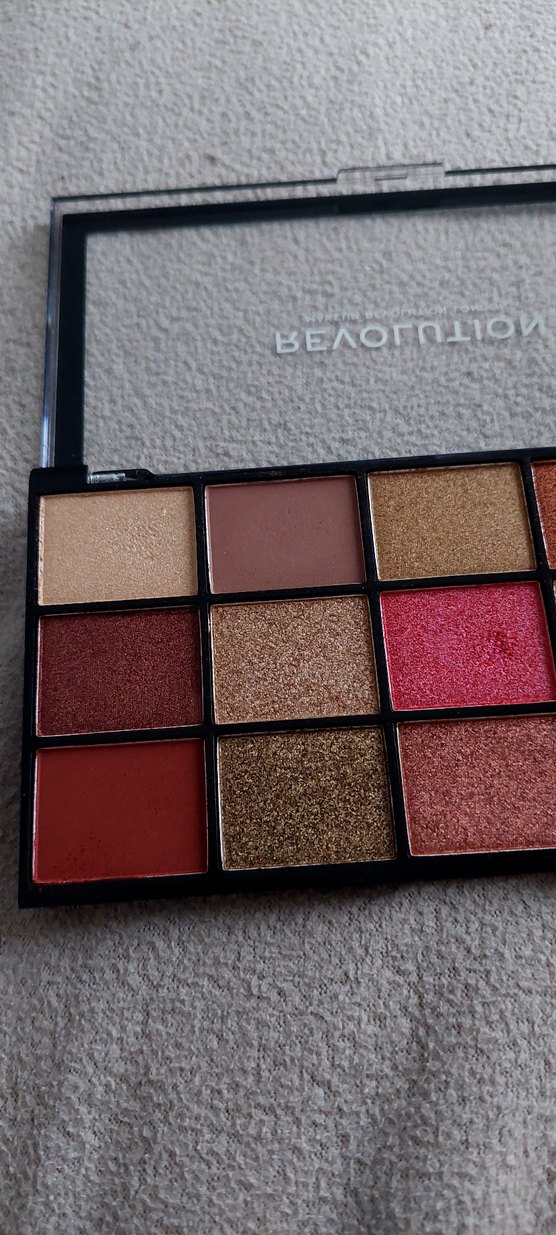 Revolution Göz Farı Paleti - Görsel 3