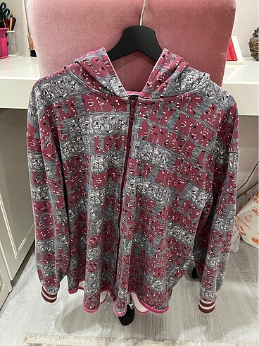 Pembe Kapüşonlu XL