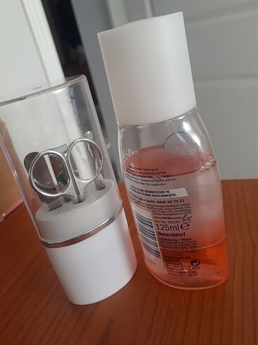 Nivea Nivea göz makyaj temizleme suyu 