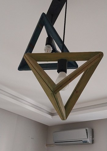 Geometrik Ahşap Üçgen Sarkıt Lamba - Görsel 3