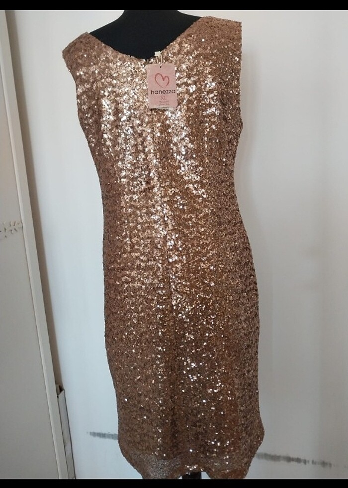 Paletli gece elbisesi - Görsel 2