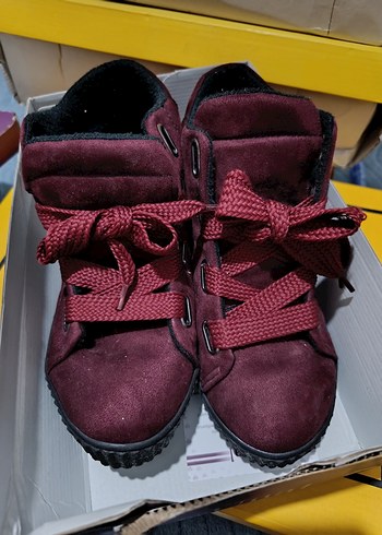 Diğer Bordo Suet Bagcikli Cocuk Botu