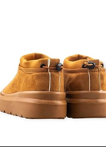 Ugg UGG bot 