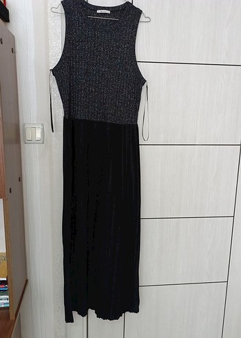 Gri Pilili Uzun Kolsuz Elbise - Görsel 3