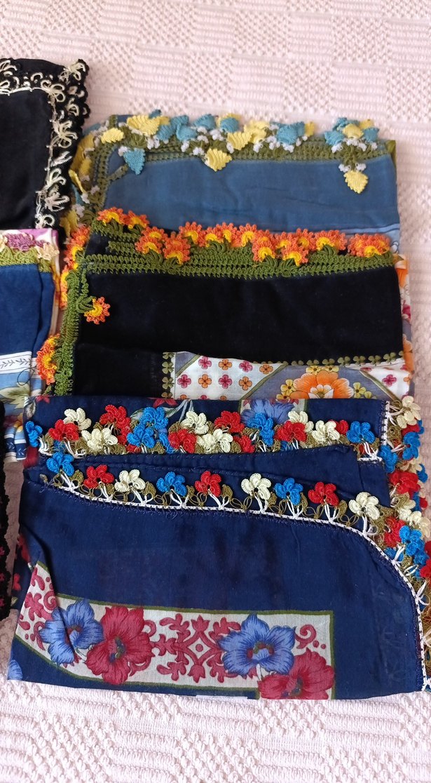 Çiçekli Dantel Detaylı Bohem Kadın Şal - Görsel 4