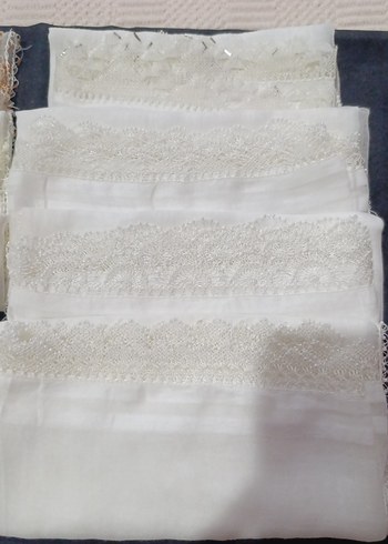 Dantel Detaylı Beyaz Kadın Fular - Görsel 2