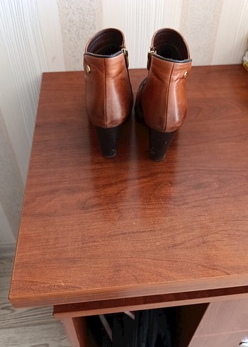 Kahverengi Deri Kadın Dolgu Topuklu Bot - Görsel 3