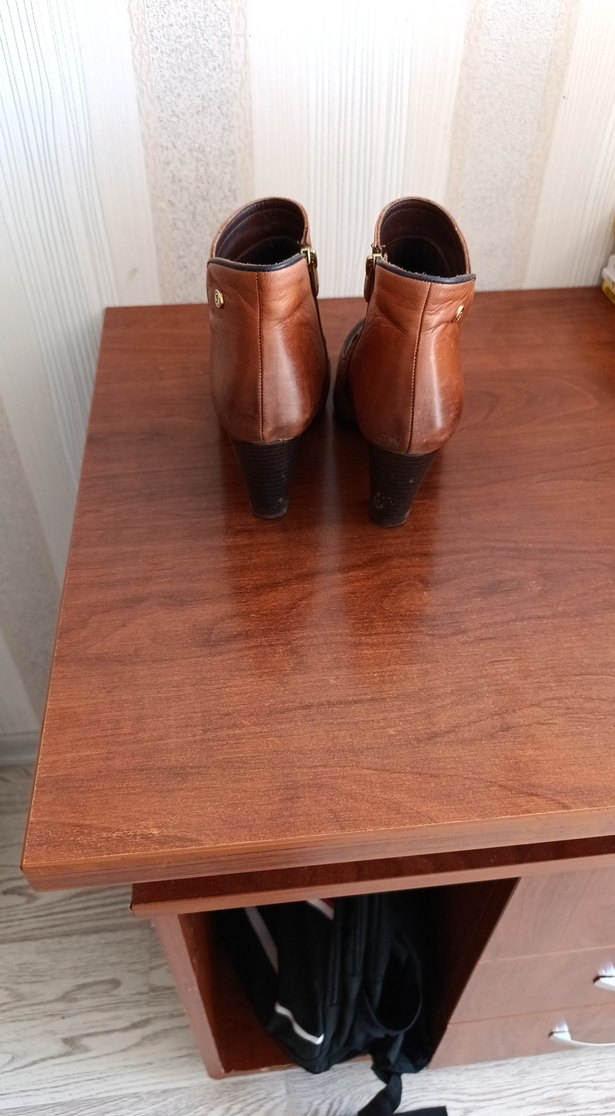 Kahverengi Deri Kadın Dolgu Topuklu Bot - Görsel 3