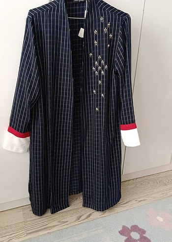 Uzun Kollu Nakışlı Mavi Kadın Elbisesi - Görsel 3