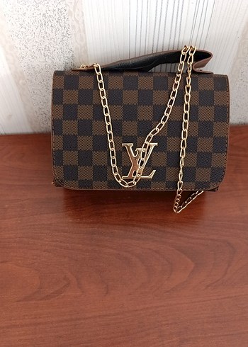 Zincir Detaylı Kahverengi Kadın Deri Çanta - Görsel 3