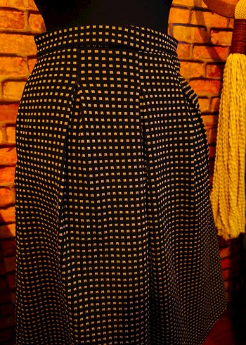 Sarı Puantiyeli Pilili Uzun Etek - Görsel 2