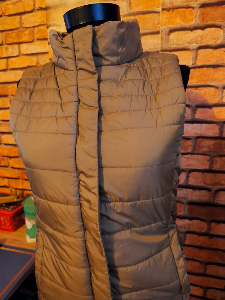 Bej Kısa Fermuarlı Kadın Yelek - Görsel 4