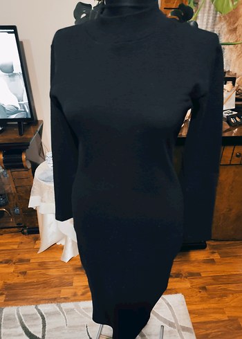 Siyah Yüksek Yakalı Kadın Kalem Elbise - Görsel 6