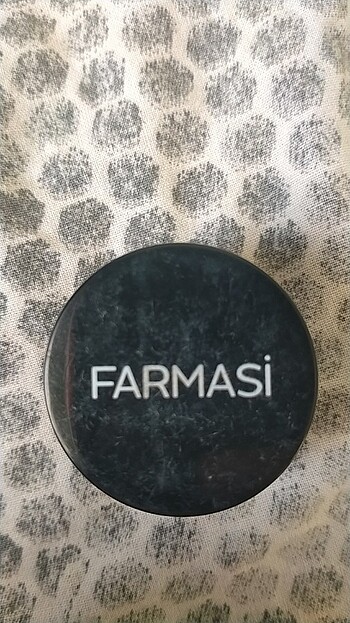  Beden Farmasi kaş pomadı