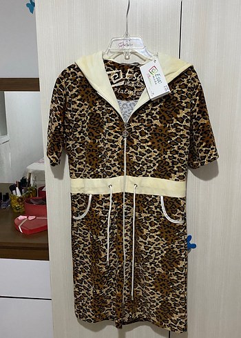 Leopar Desenli Kısa Kollu ceket pareo