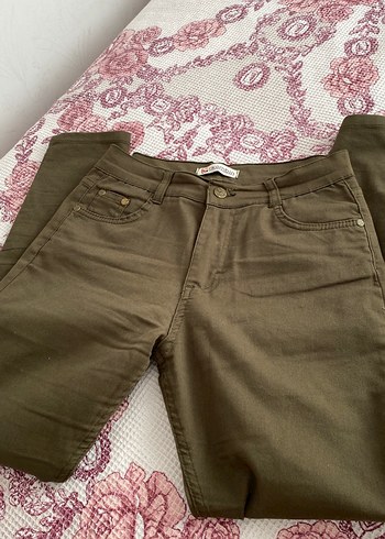 Diğer Kadın Haki Kemerli Pantolon