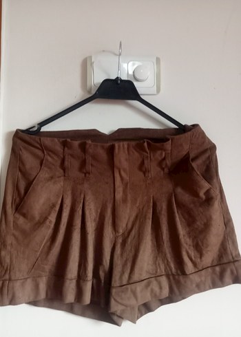 Kadın Kahverengi Süet Pilili Mini Şort - Görsel 2