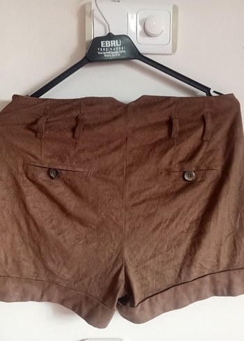 Kadın Kahverengi Süet Pilili Mini Şort - Görsel 3