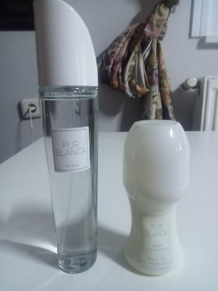 Avon Pur Blanca Kadın Parfüm ve Roll-on - Görsel 3