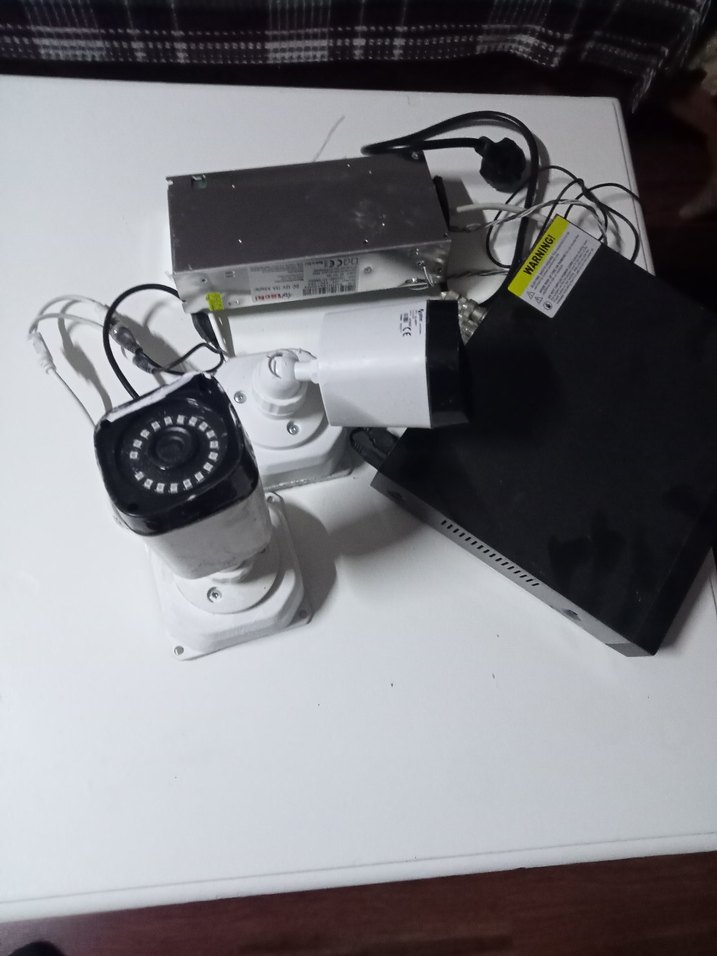 Gri Beyaz Güvenlik Kamerası Seti - Görsel 4