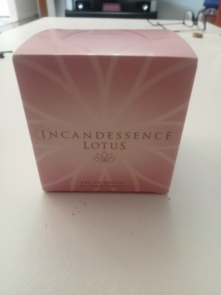 Incandessence Lotus Kadın Parfümü - Görsel 3