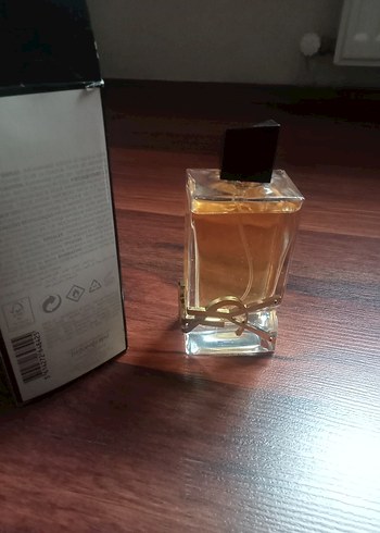 Yves Saint Laurent Libre Kadın Parfümü - Görsel 6