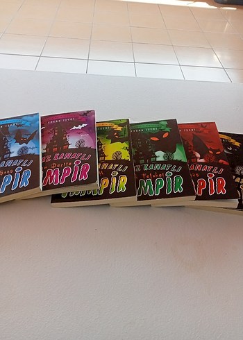 Az Kanatlı Vampir Serisi Kitap Seti