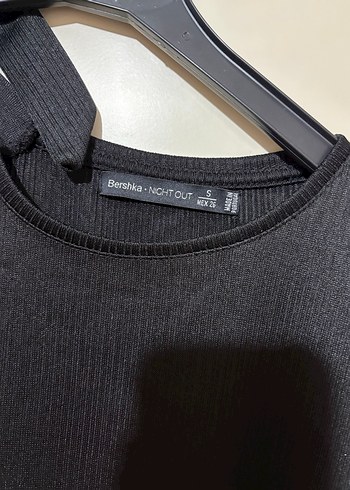 Uzun Kollu, Halter Yaka Siyah Bluz - Görsel 4