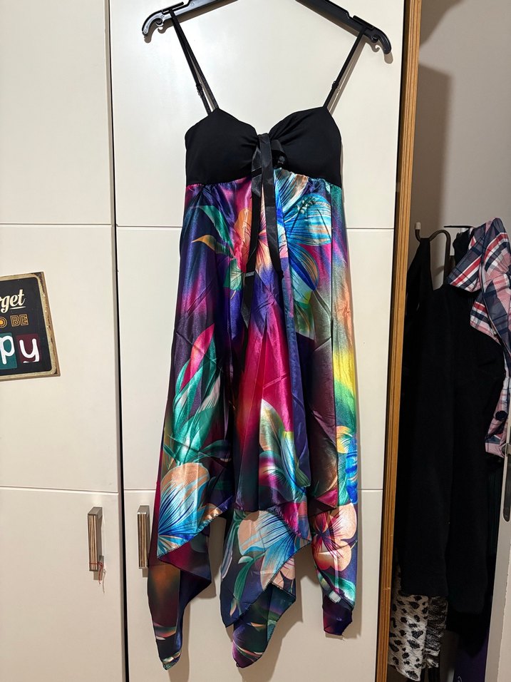 Kadın Çok Renkli Askılı Uzun Elbise - Görsel 2