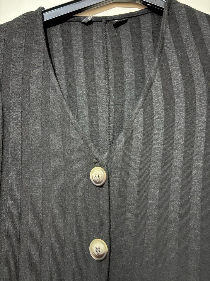 Düğmeli Uzun Siyah Kadın Elbise - Görsel 4