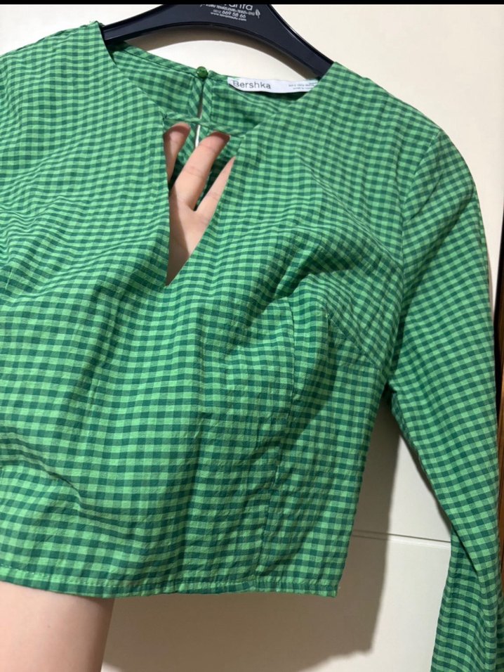 Uzun Kollu Yeşil bershka crop - Görsel 3